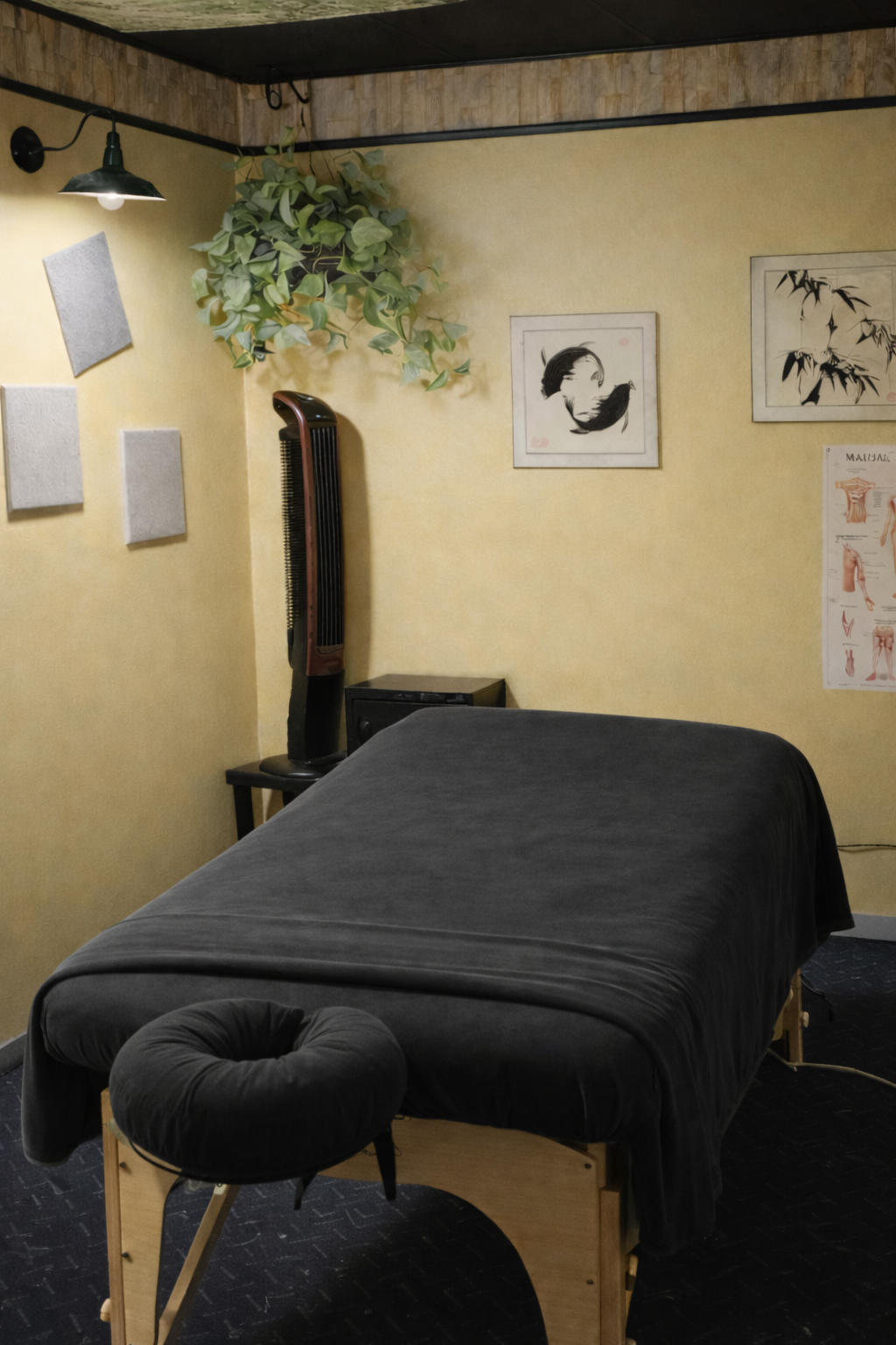 Yellow room massage studio